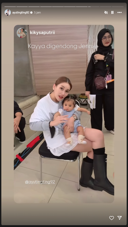 Ayu Ting Ting disebut mirip Jennie Blackpink